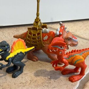 Jurassic World Playskool Hero’s Spinosaurus Dinosaur Adventure Playset